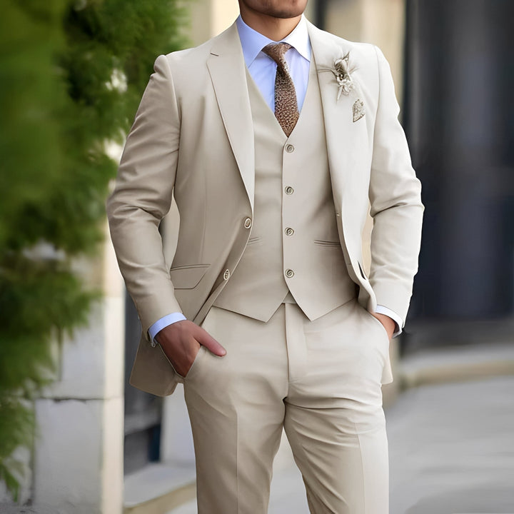 Elegancki męski garnitur Glover beżowy, dwuczęściowy. Zestaw smart casual, idealny do biura i na spotkania, wysoki komfort.