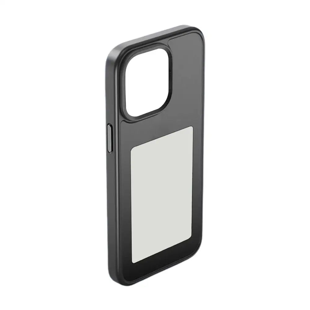 Etui PixelShell dla iPhone'a. Personalizowana galeria zdjęć e-ink na pleckach futerału. Zabezpiecza i zdobi.