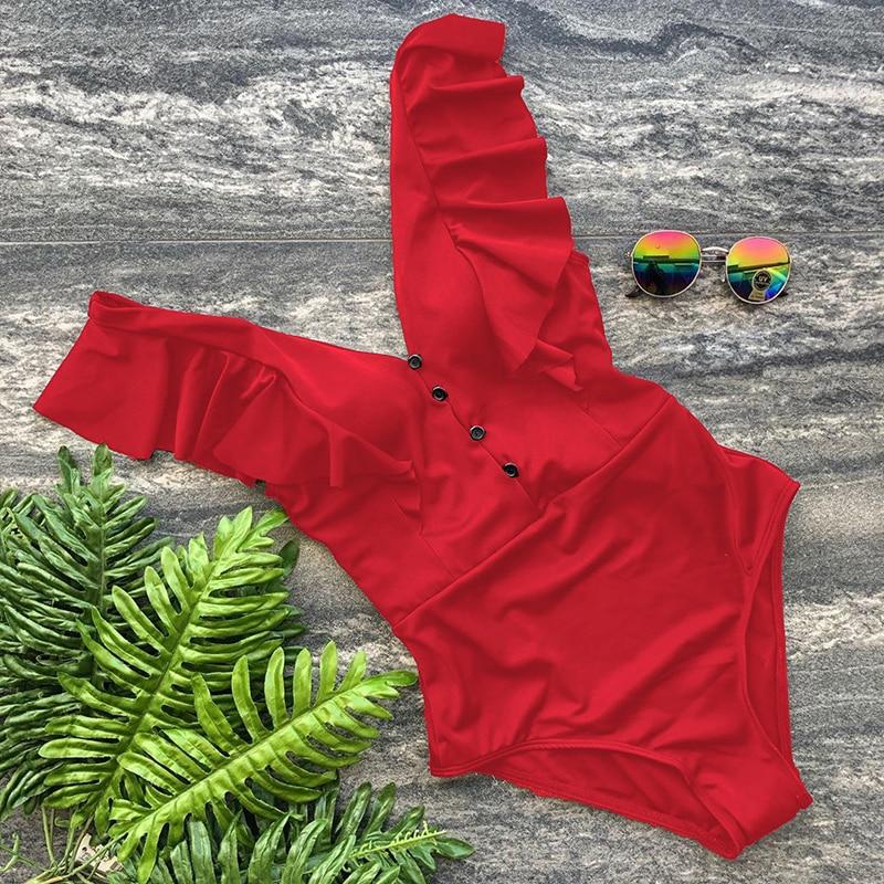 Strój kąpielowy damski jednoczęściowy, klasyczny, z modną falbaną. Wygodny na lato i plażę. Elegancki look.