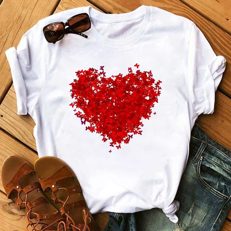 Wygodna letnia koszulka T-shirt damska z kolorowym nadrukiem wzorów. Idealna na upały, luźny krój, styl casual.