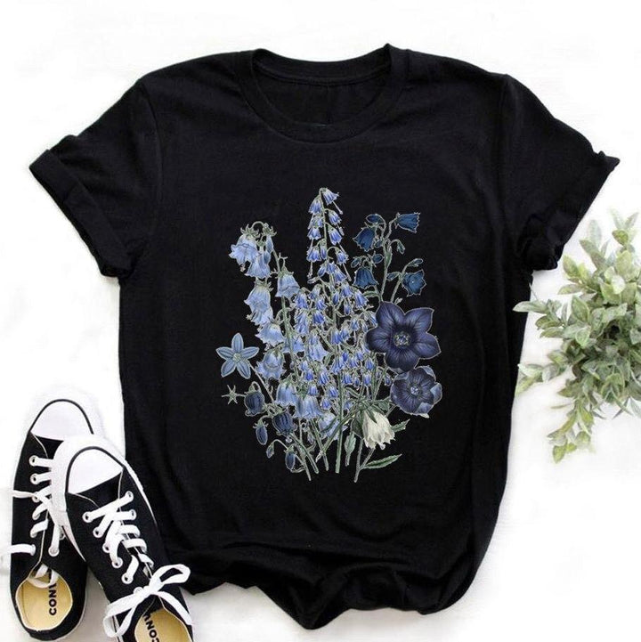 Wygodny T-shirt damski z fantazyjnym nadrukiem jednorożca. Luźna koszulka z okrągłym dekoltem, świetna na lato.