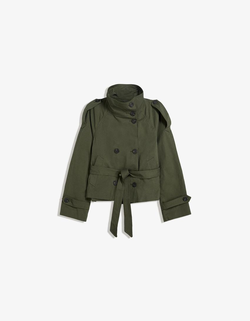Krótka kurtka damska jesienna khaki, styl militarny, modna.
