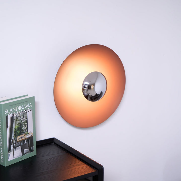 Designerska lampa ścienna LED, okrągła, nowoczesny styl, do korytarza.