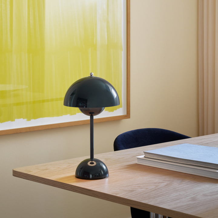 Oświetlenie LED MoonGlow, lampa stołowa idealna do relaksu.