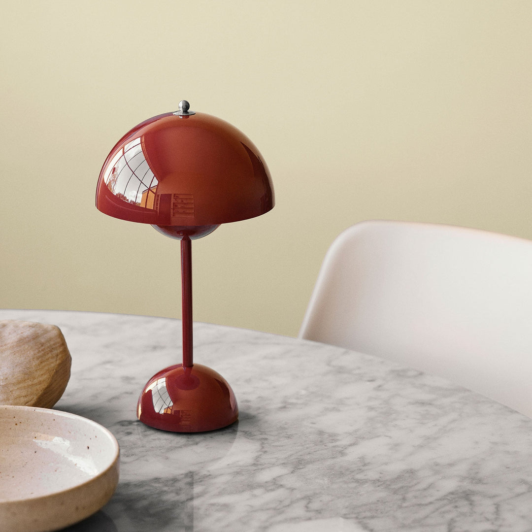 Dekoracyjna lampa MoonGlow LED, unikalne oświetlenie do każdego wnętrza.