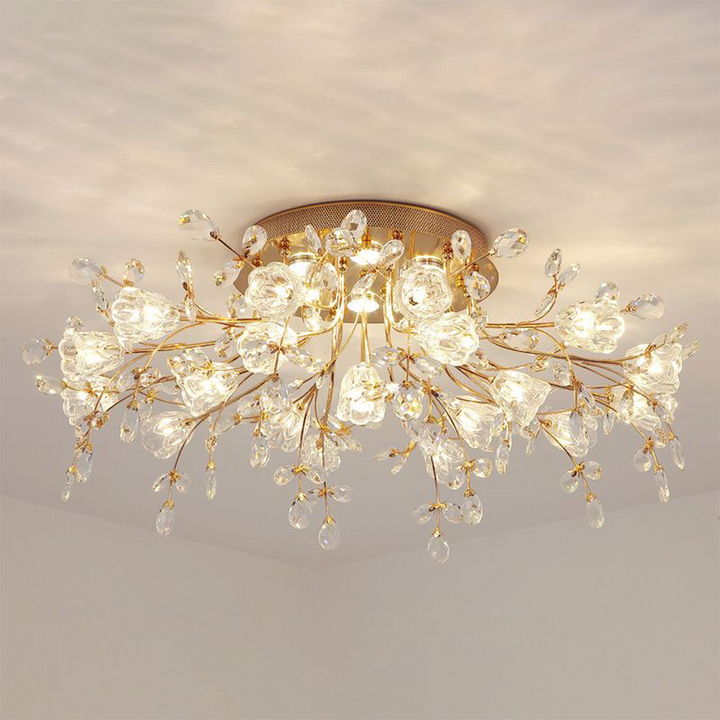 Elegancka lampa sufitowa glamour z kryształami w stylu Art Deco i motywem kwiatów.