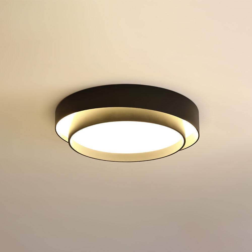 Lampa LED sufitowa z podwójnym pierścieniem, minimalistyczny styl, sterowanie pilotem.