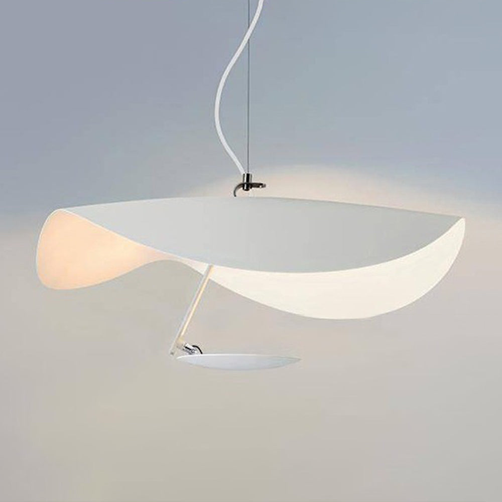 Nowoczesna lampa sufitowa LED liść, do sypialni, metalowa.