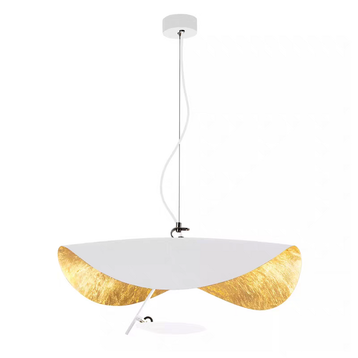 Elegancka lampa sufitowa LED, złoty liść, do nowoczesnych wnętrz.