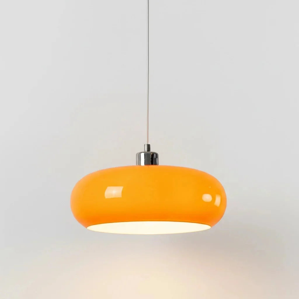 Szklana lampa wisząca Bauhaus, przezroczysty klosz, nowoczesne oświetlenie wnętrz.