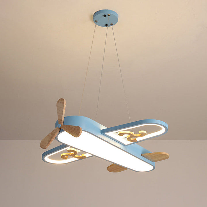 Kolorowa lampa dziecięca samolot. Oświetlenie LED sufitowe, które wnosi przygodę i blask do pokoju.