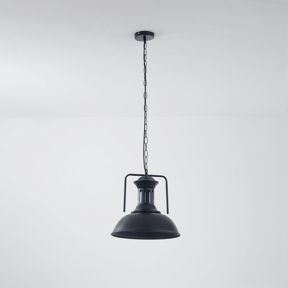 Minimalistyczna lampa wisząca metalowa czarna, styl industrialny loft, do jadalni i kuchni.