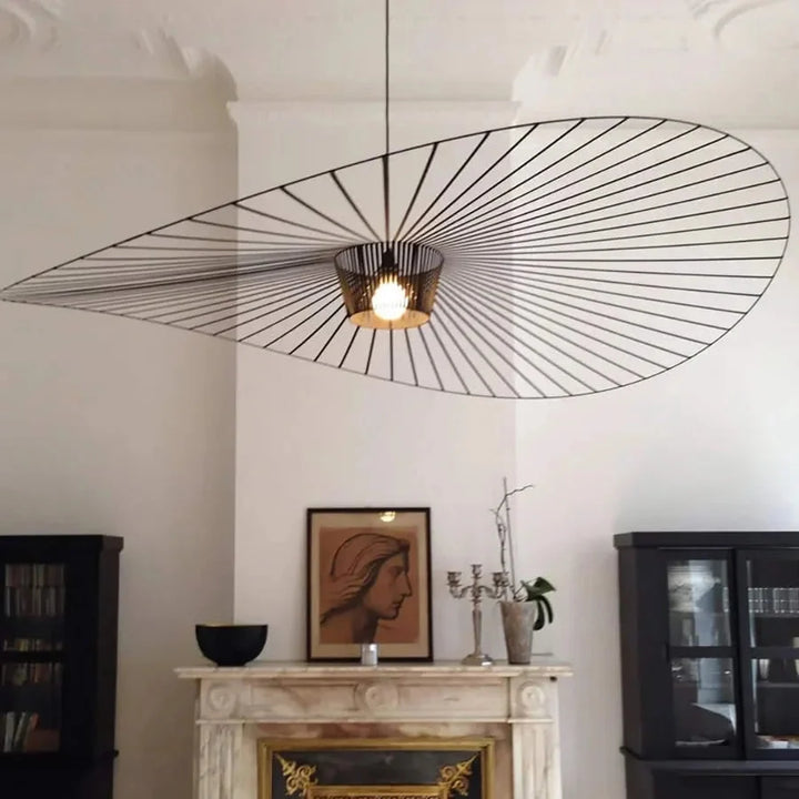 Designerska lampa sufitowa LED, styl retro-nowoczesny, regulowana wysokość.