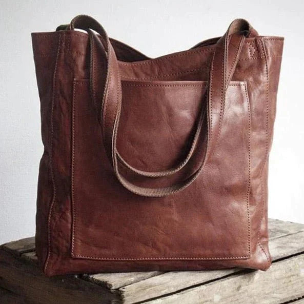 Maxi torba skórzana shopper damska, klasyczna i pojemna, idealna na ramię do codziennych stylizacji.