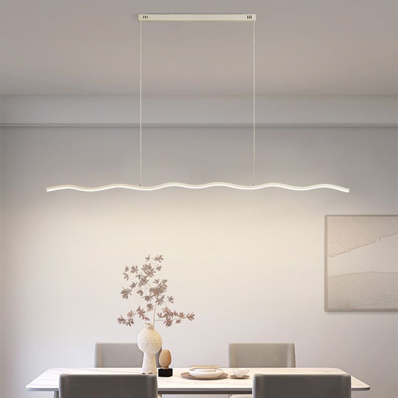 Dekoracyjna lampa LED WaveGlow, nowoczesny design fali, idealna do modnych wnętrz.