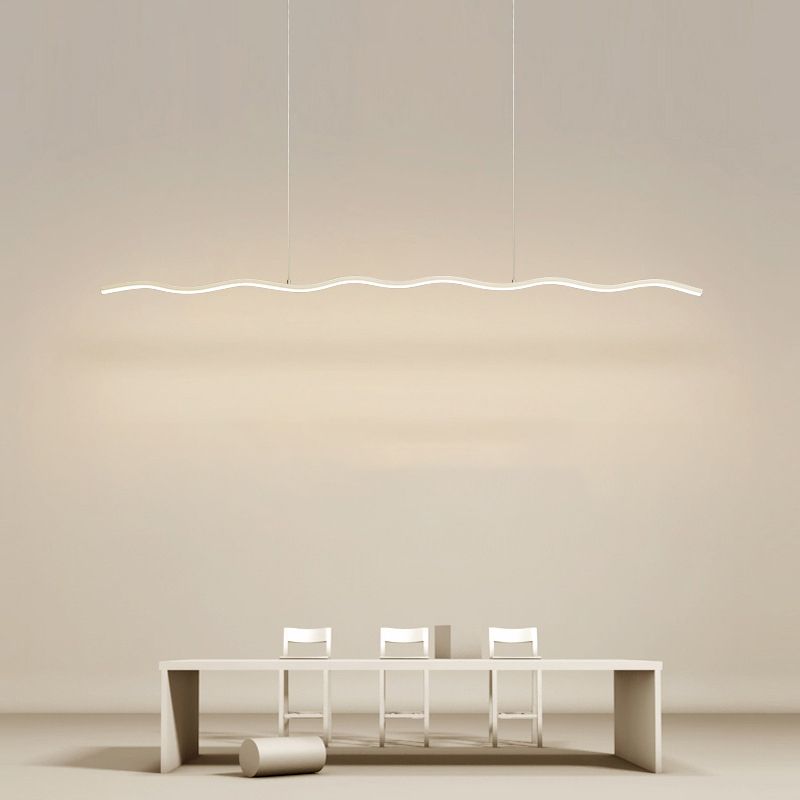 Lampa wisząca LED WaveGlow, widok z boku, dynamiczny kształt fali, minimalistyczny design.