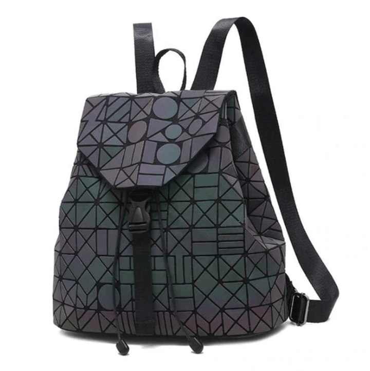 Elegancki plecak damski z geometrycznym wzorem, luminescencyjny efekt w nocy.