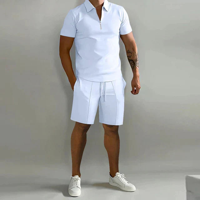 Męski zestaw letni Matteo: wysokiej jakości koszulka polo i dopasowane szorty. Elegancki wybór na upalne lato.