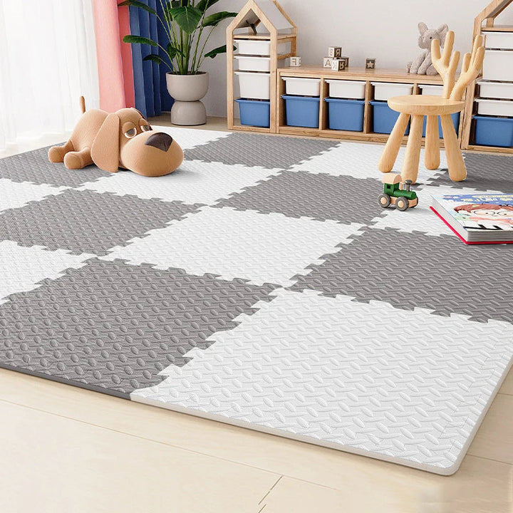 Antyalergiczna mata piankowa puzzle dla dzieci, zapewnia komfort i higienę w domu.