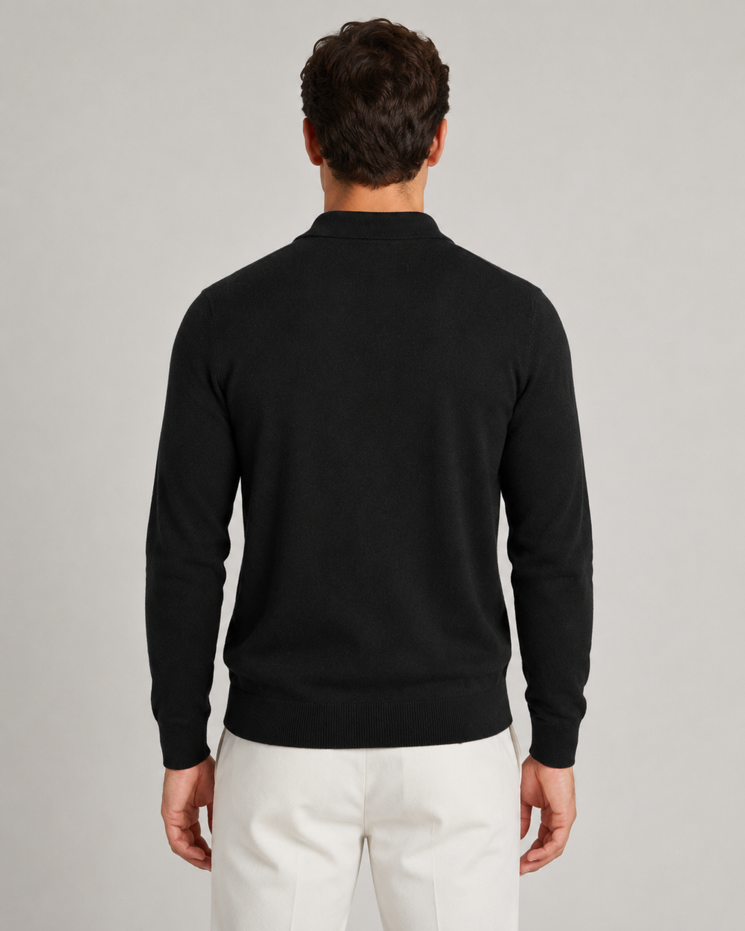 Męski sweter polo z dzianiny z zamkiem. Uniwersalny model, modny dodatek na jesień i zimę.