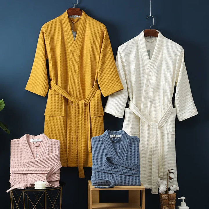 Szlafrok z miękkiej, oddychającej bawełny, unisex. Doskonały do relaksu po kąpieli, w spa lub w domu.