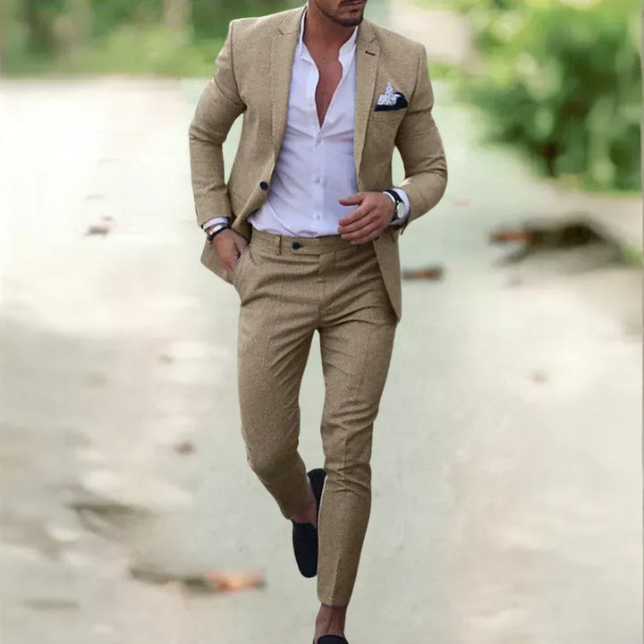 Nowoczesny garnitur męski slim fit Milan. Moda męska na eleganckie przyjęcia i letnie imprezy. Komfortowy.