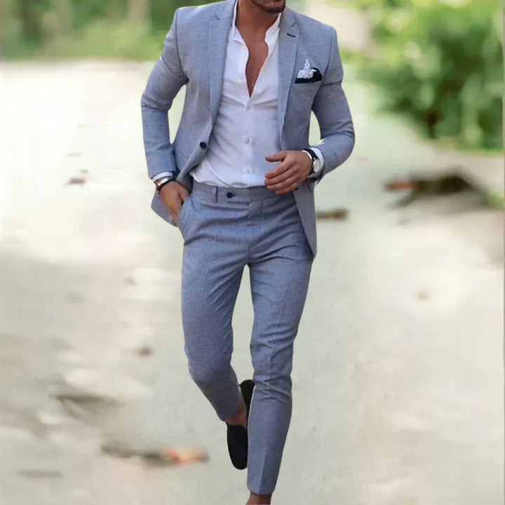 Dwuczęściowy męski garnitur slim fit Milan, idealny na lato. Moda męska na eleganckie wyjścia i wesela.