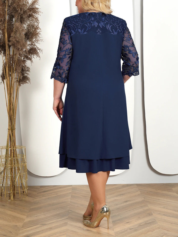 Sukienka plus size A-line z haftem kwiatowym, wygodna i modna midi, idealna na wizytowe spotkania.