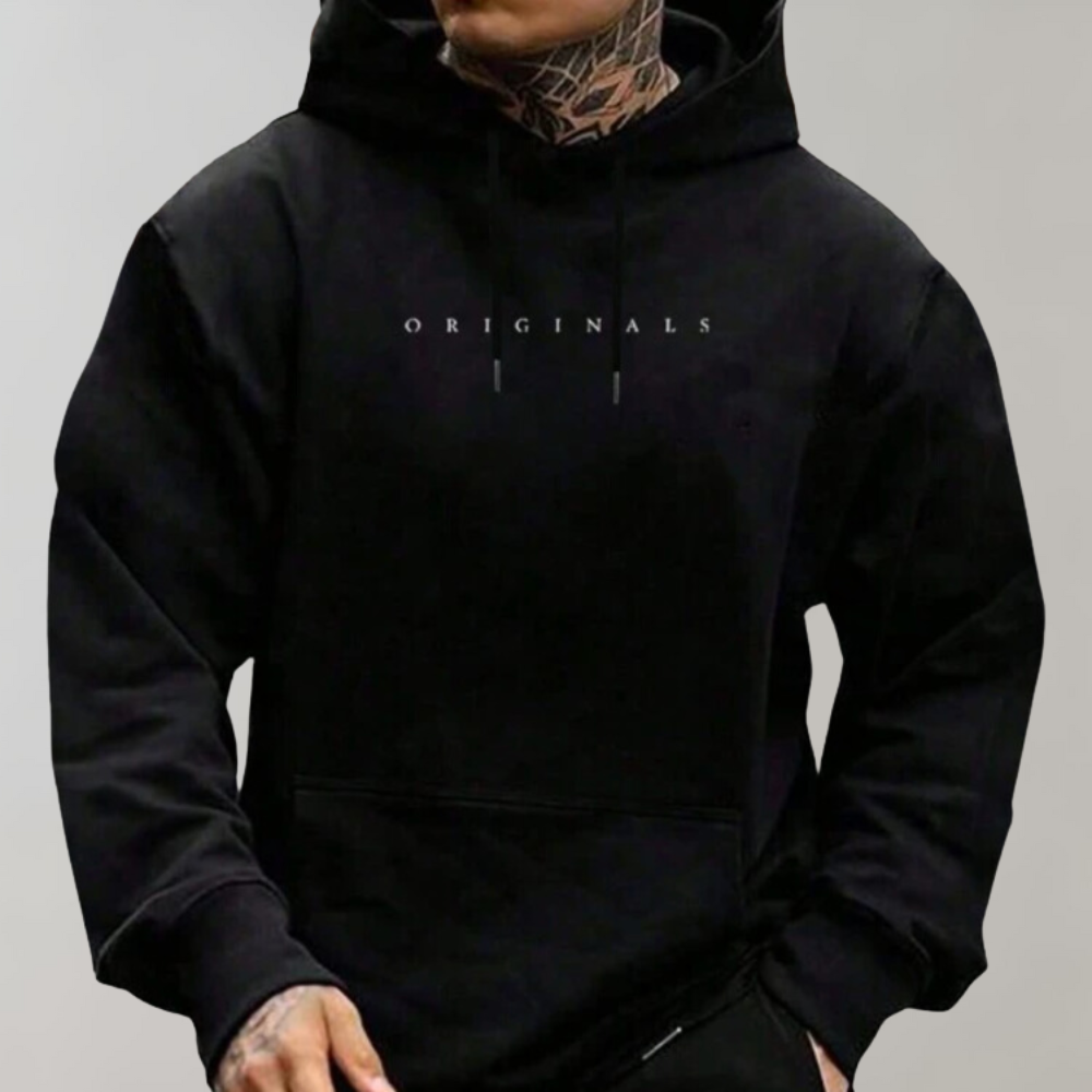 Stylowa męska bluza z kapturem Elias. Modny hoodie męski idealny do streetwearowych stylizacji. Wygodna odzież.