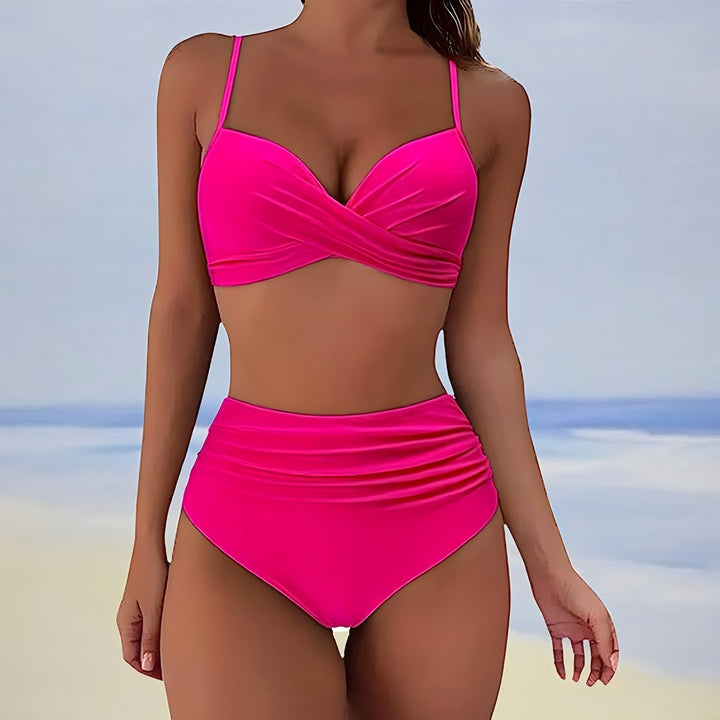Elegancki bikini damski Eula, dół z wysokim stanem zapewnia komfort noszenia.