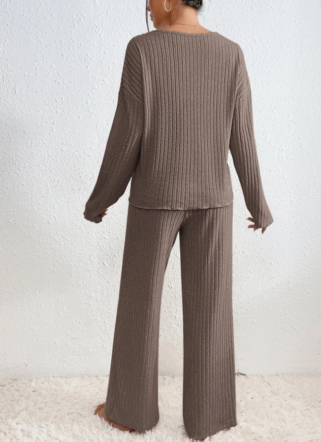Uniwersalny dres Ewelina. Stylowy komplet odzieży dla kobiet, dwuczęściowy, na każdą okazję.