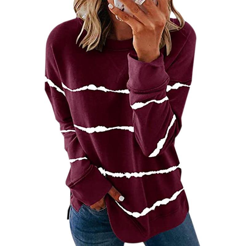 Damska bluza nierozpinana w paski, wygodna i stylowa. Must-have w casualowej garderobie na wiosnę i jesień.