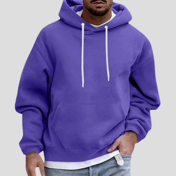 Klasyczna męska bluza z kapturem, typowy hoodie, z regulowanym kapturem.