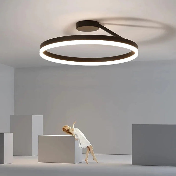 Energooszczędna lampa LED Luminara, idealna do nowoczesnego oświetlenia wnętrz.