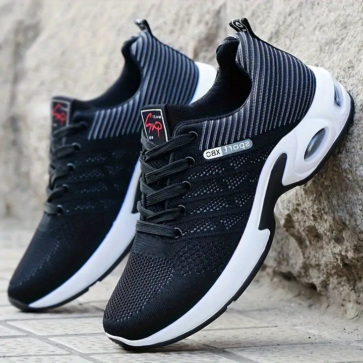 Męskie sneakersy Orion, dynamiczne i wygodne, stworzone do biegania oraz codziennych spacerów.