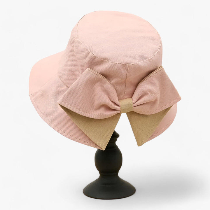 Damski bawełniany kapelusz Solaro na lato, z ochroną UV. Modny bucket hat idealny na plażę.