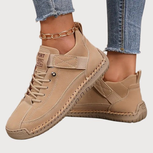 Wygodne sneakersy damskie do codziennych stylizacji, z komfortową amortyzacją.
