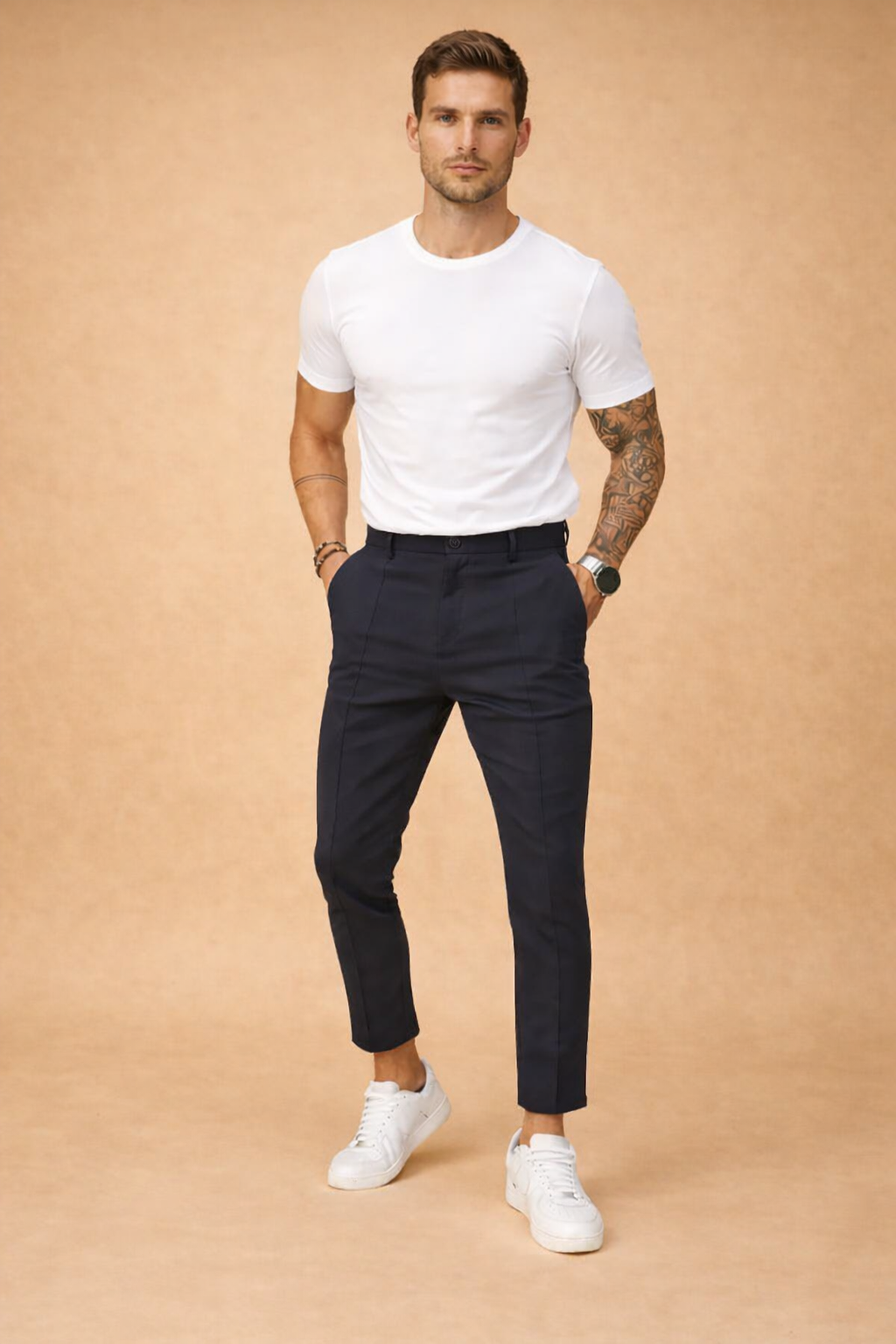 Męskie spodnie slim fit w klasycznym stylu. Eleganckie i wygodne, doskonałe do codziennych i formalnych zestawów.
