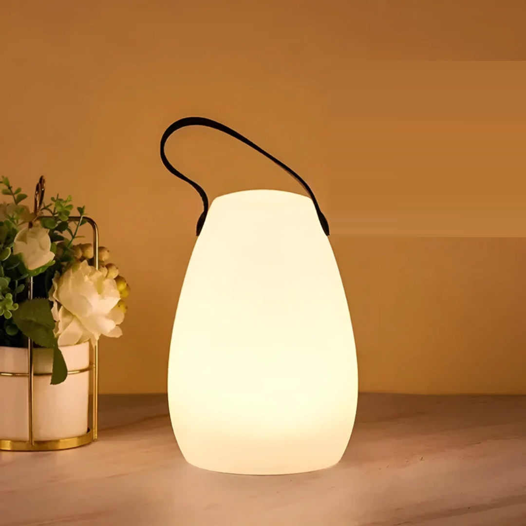 Bezprzewodowa, wodoodporna lampa stołowa LED z akumulatorem. Łatwe, przenośne oświetlenie do każdego miejsca.