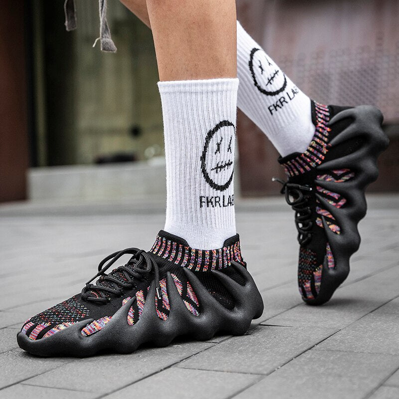 Lekkie sneakersy Milo, przewiewne obuwie sportowe z siateczki mesh, idealne na lato i wiosnę.