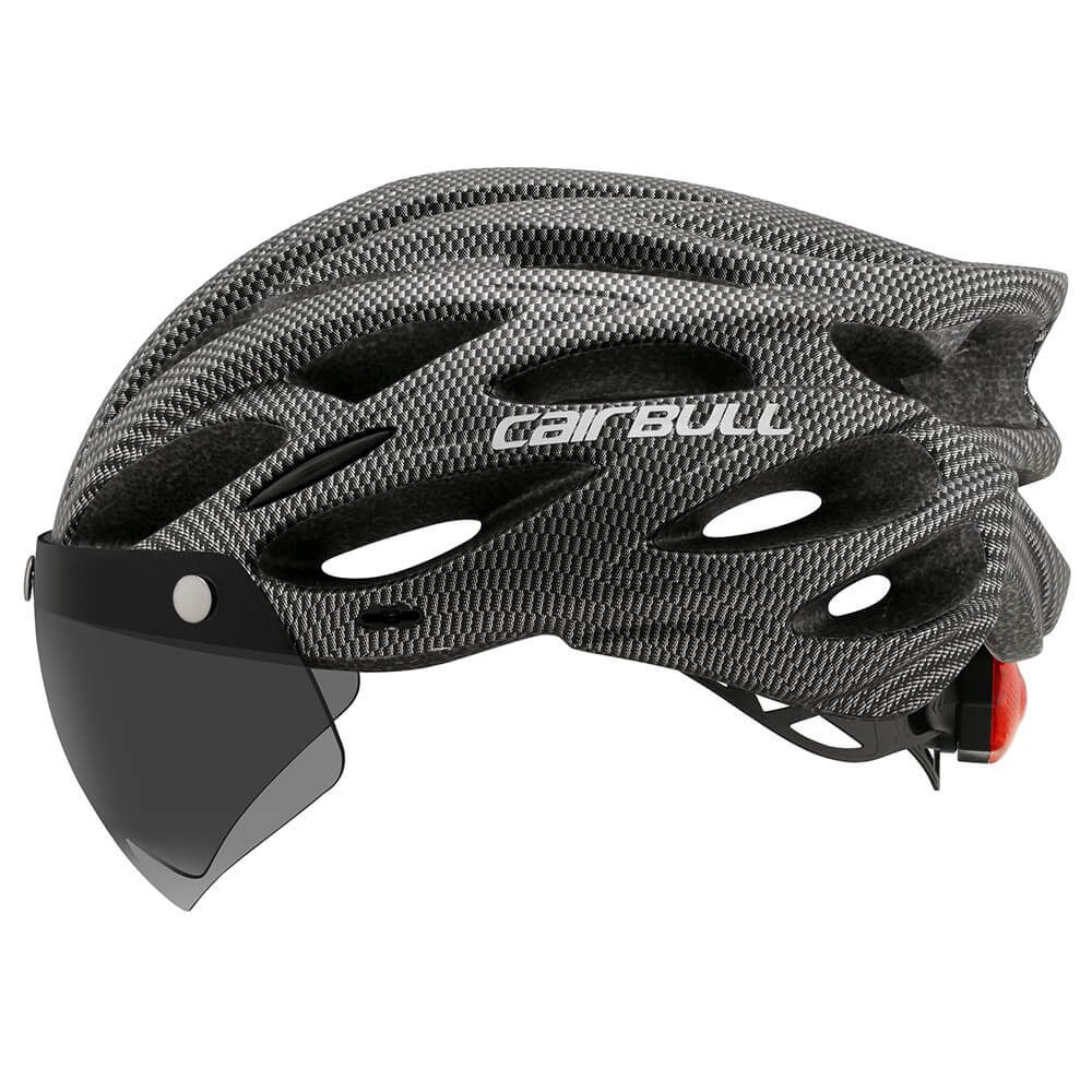 Kask rowerowy ProGuard z zintegrowaną lampką LED dla lepszej widoczności. Bezpieczny, lekki, unisex.