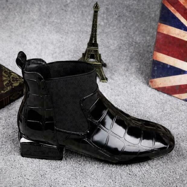 Stylowe botki damskie, idealne buty na jesień i wiosnę. Czarne, eleganckie i na co dzień.