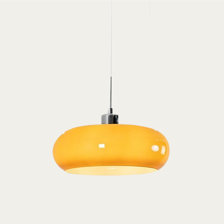 Minimalistyczna lampa wisząca szklana, do salonu. Nowoczesny styl skandynawski.