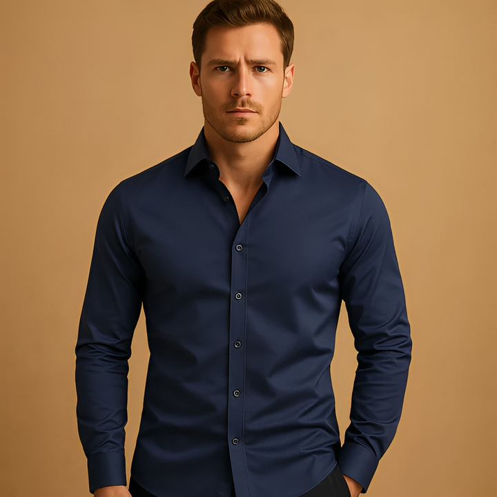 Elegancka koszula męska slim fit z elastycznego materiału. Idealna do biura, zapewnia komfort noszenia i modny wygląd.
