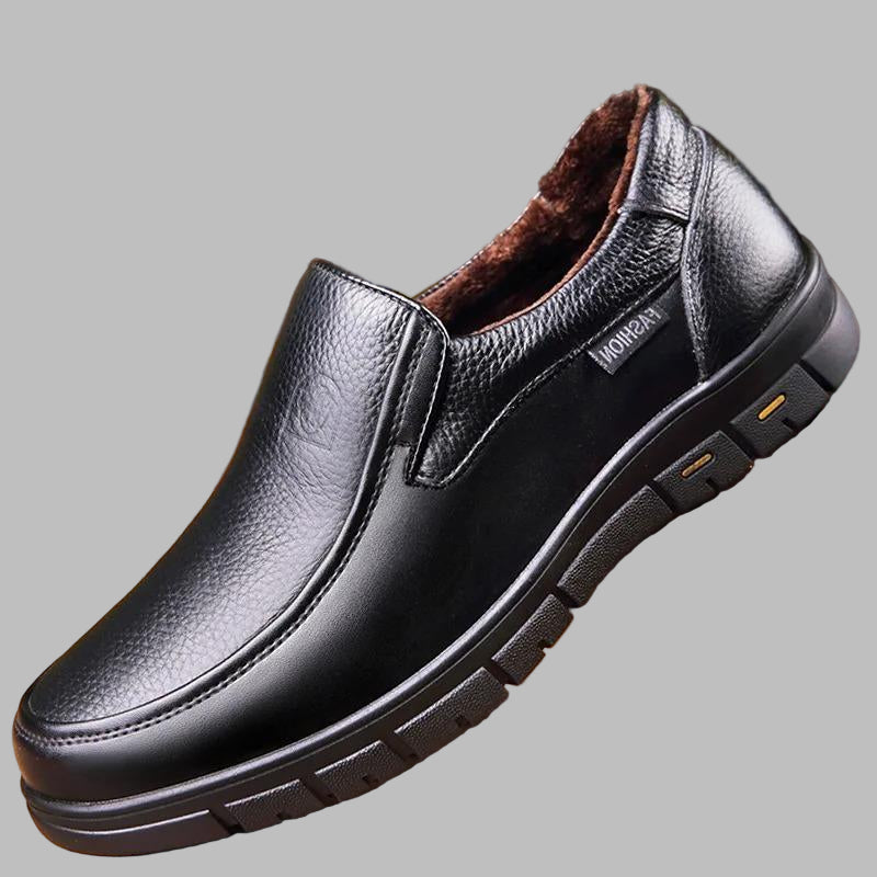 Męskie buty casual skórzane. Wysokiej jakości, trwałe obuwie, doskonałe na wiosnę i lato.