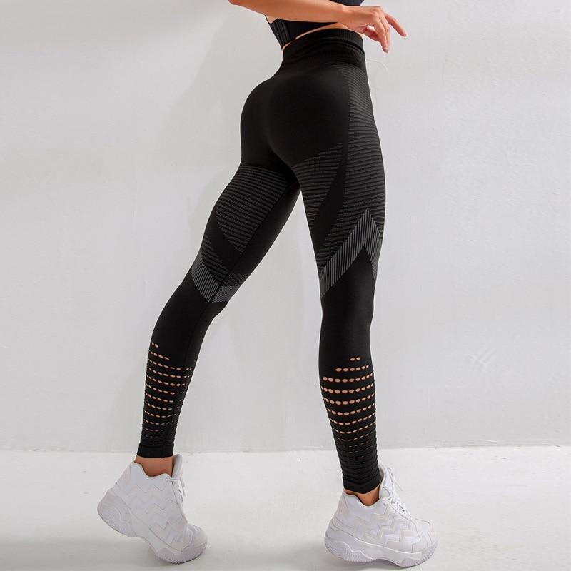 Legginsy damskie sportowe z wysokim stanem. Elastyczne i oddychające, doskonałe na trening i fitness.