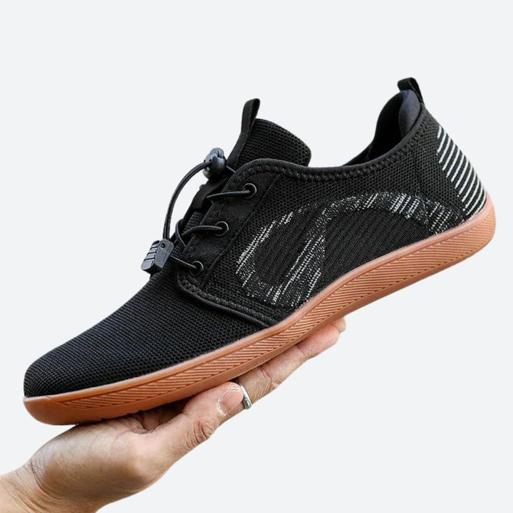 Modne, kolorowe męskie sneakersy sznurowane. Lekkie i przewiewne buty sportowe, doskonałe do letnich stylizacji.