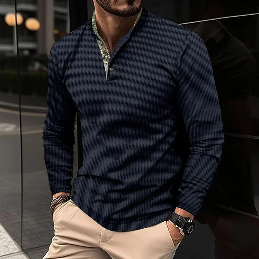 Modna męska polo longsleeve Finn, klasyczny krój, zapewnia komfort i styl w każdej sytuacji.