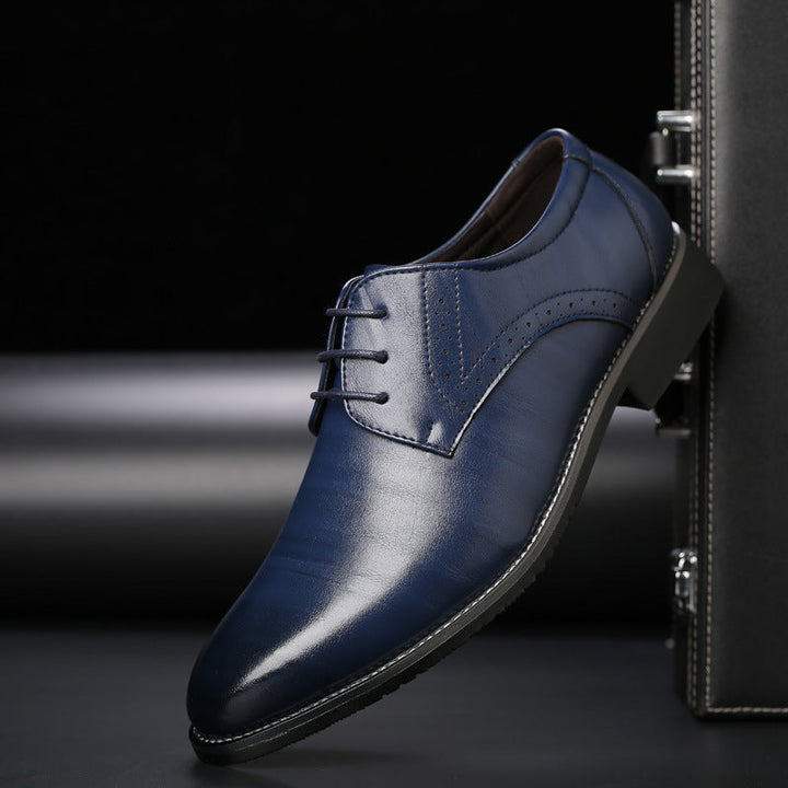 Stylowe męskie buty brogue Lennard z ozdobnymi perforacjami, klasyczne obuwie sznurowane, elegancja.