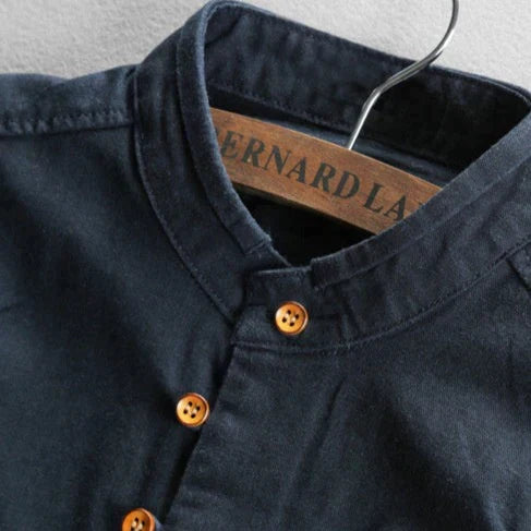 Czarna koszulka męska Samurai Blade. Japoński styl, elegancja i komfort w casualowym T-shircie dla mężczyzn.